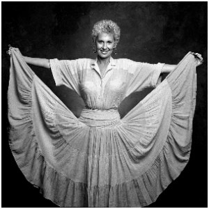 Tammy prepares for her cover version of "I Believe I Can Fly"