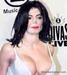 PAMELA  ANDERSON ARRIVES AT VH1 DIVAS TRIBUTE TO ARETHA&nbsp;FRANKLIN