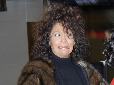 celebrity-funny-face-whitney-houston-400x300