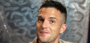 brandon-flowers-1283857587-article-0