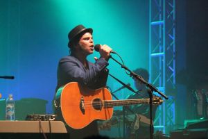 gaz coombes